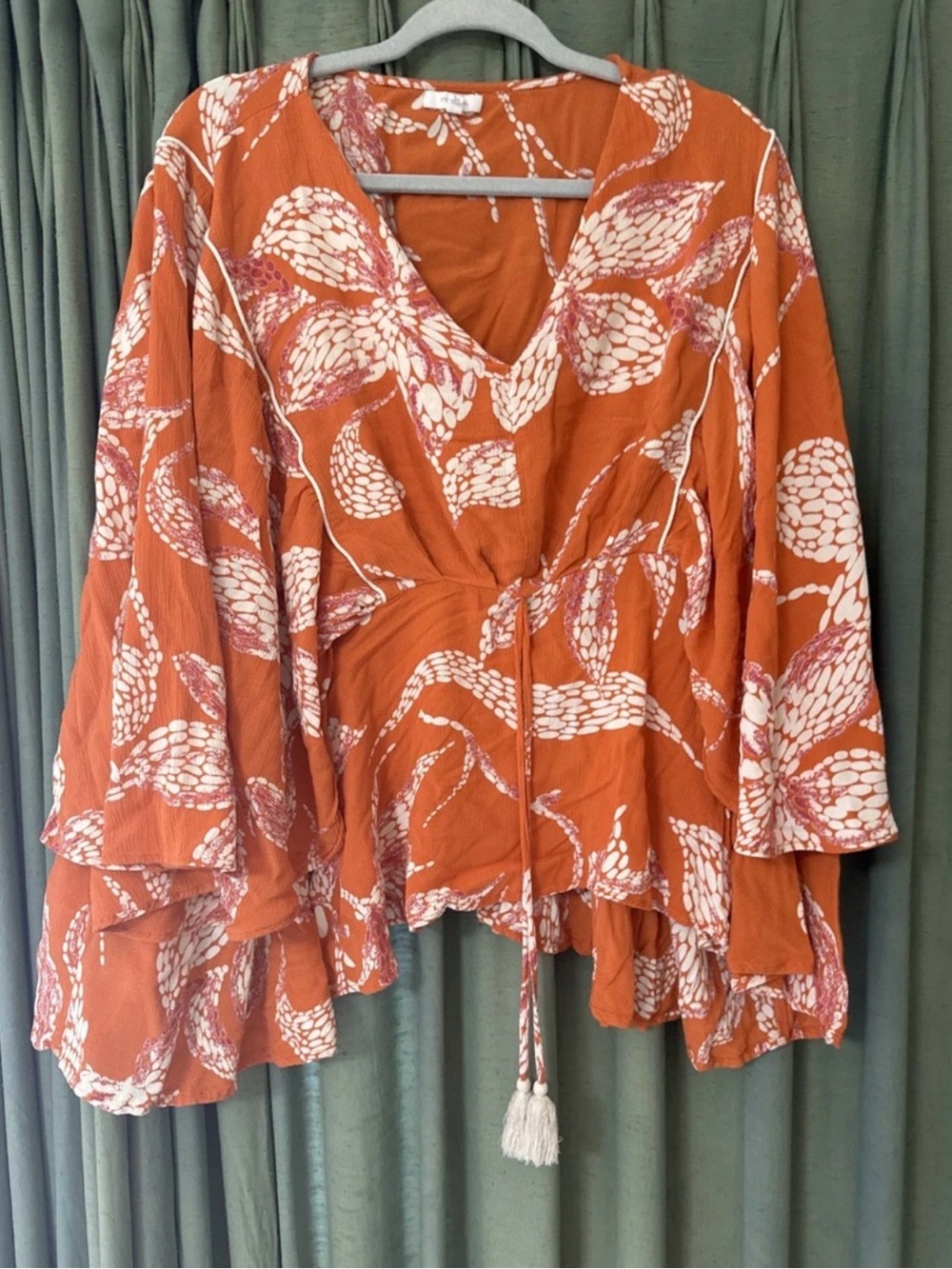 Maurices Rust Floral V-Neck Tie-Waist Tunic
